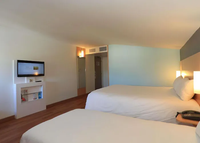 Ibis Aurillac