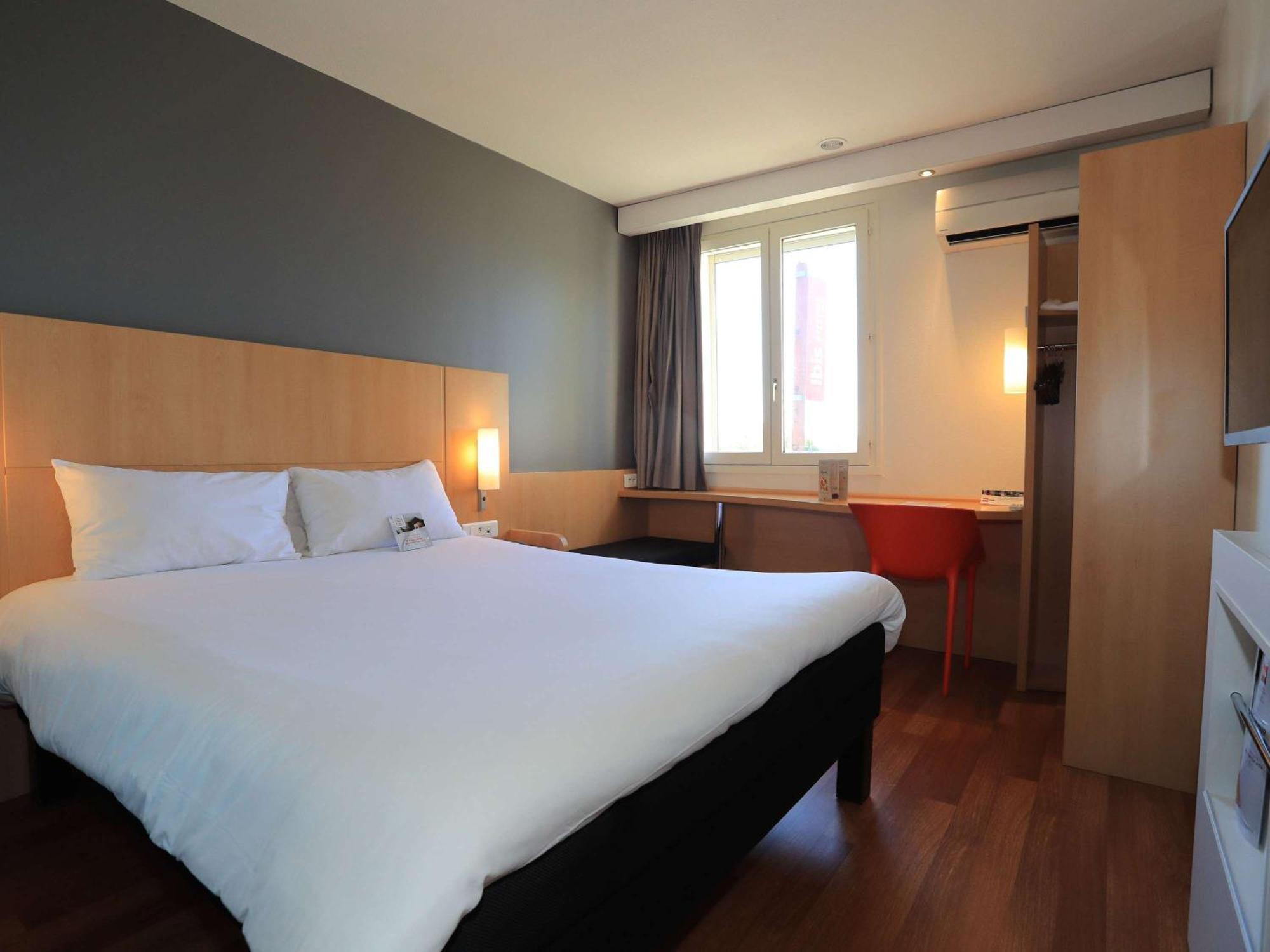 Ibis Aurillac